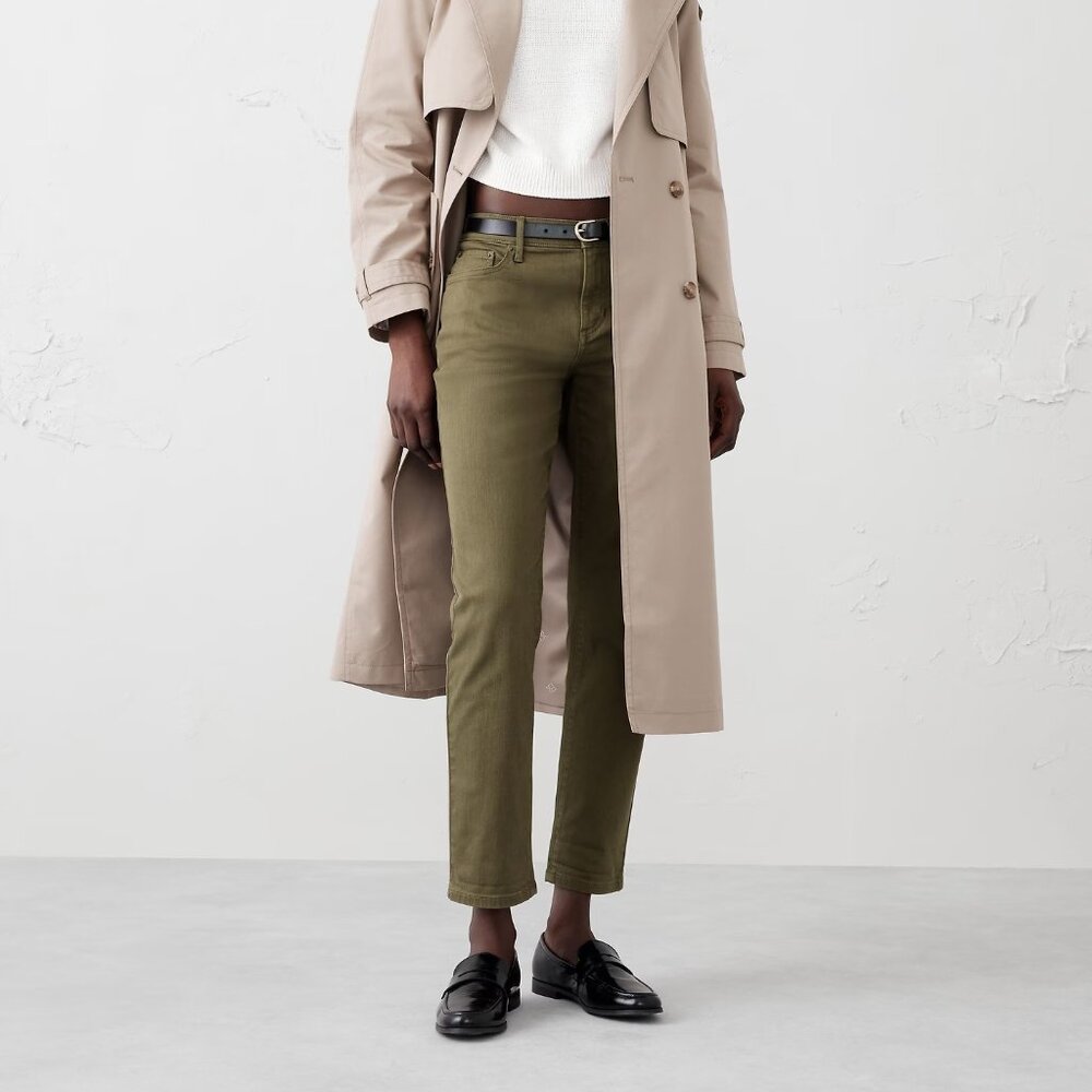 Banana Republic Girlfriend Jeans in Desert Thyme (Dark Olive)